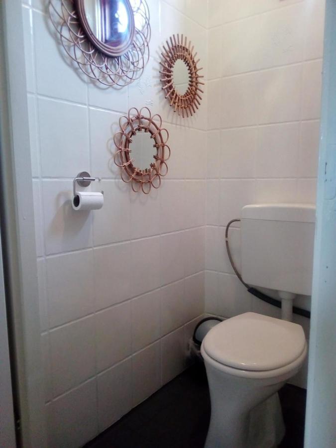 Het Dobbertje, Charmant Houten Huisje Sint Maartensvlotbrug Екстериор снимка