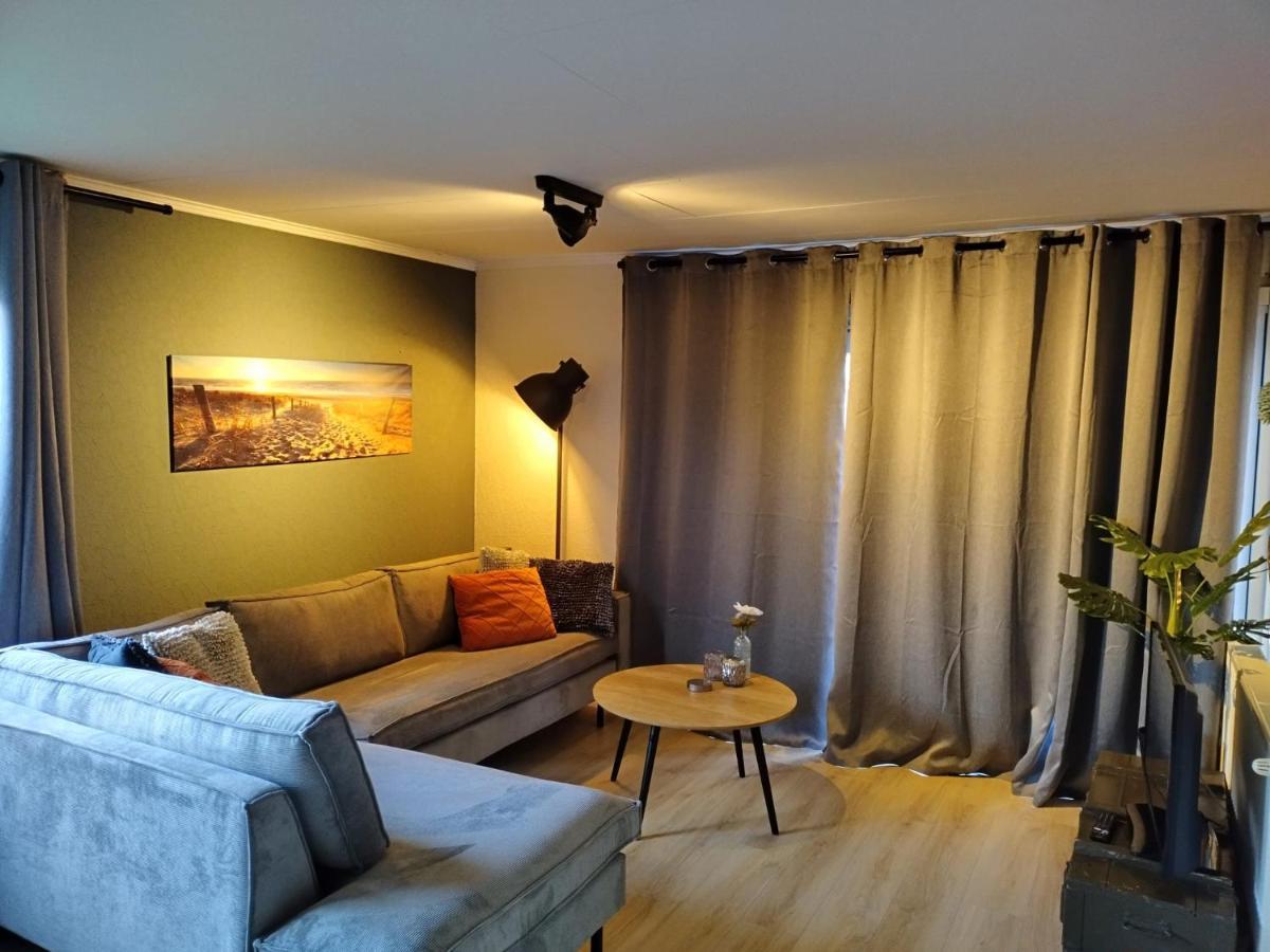 Het Dobbertje, Charmant Houten Huisje Sint Maartensvlotbrug Екстериор снимка